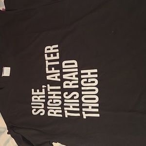 Medium size black t-shirt.